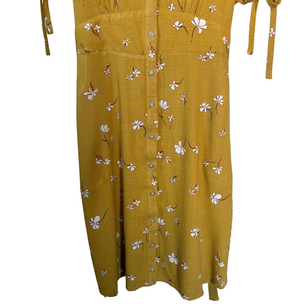 Universal Threads Woven Blend Dress Womens Medium Mustard Yellow Floral Prairie - Picture 3 of 8